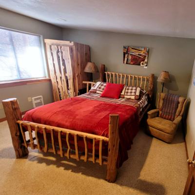 Room 2 at Cucharas River Bed and Breakfast