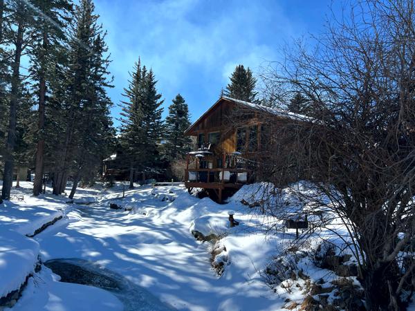 Specials for Cucharas River Bed and Breakfast, Colorado